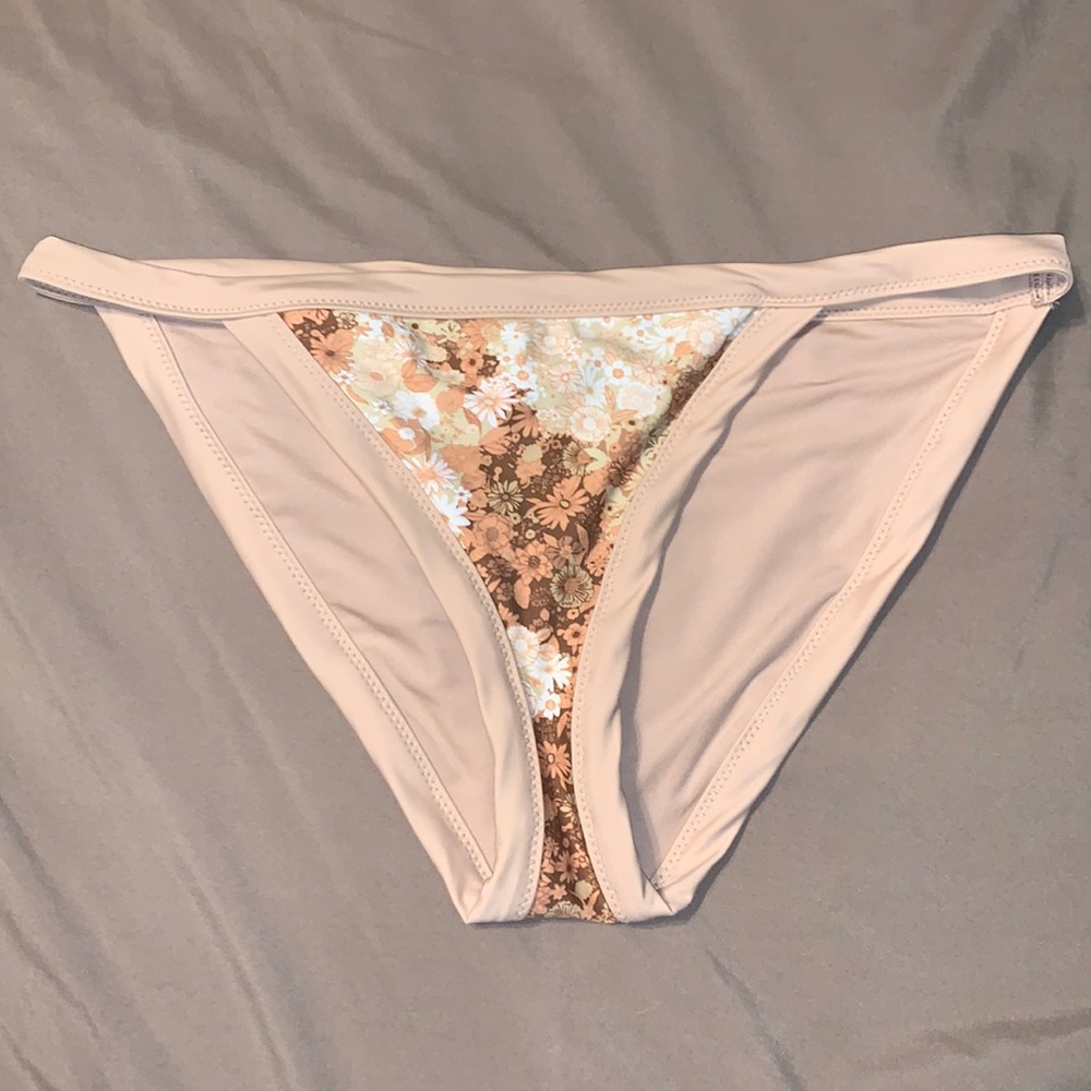 Womans swim bottoms